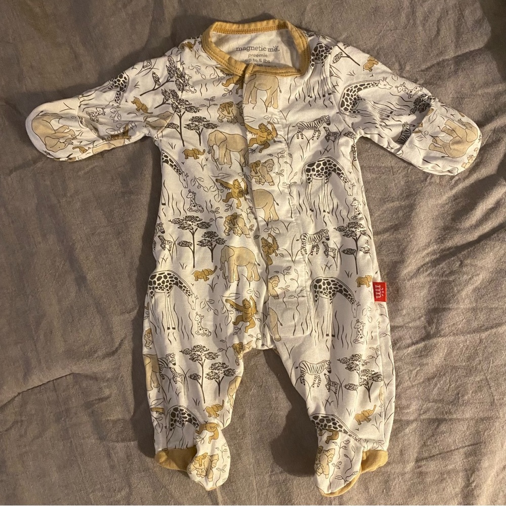 Like-new Magnetic Me preemie safari animals sleeper